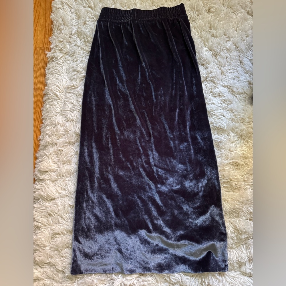 Velvet Midi Skirt by Silence and Noise